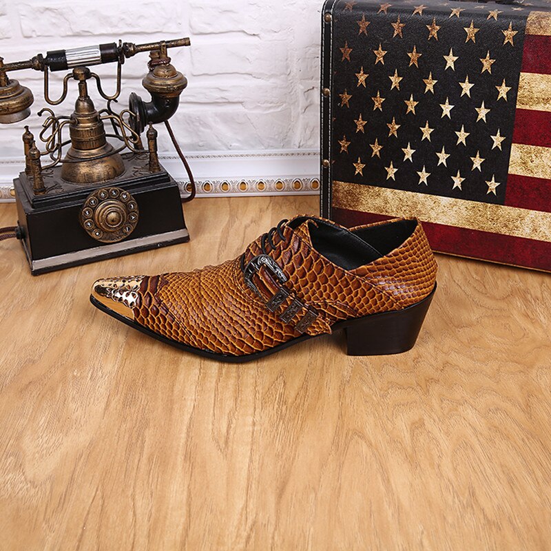 British Style Iron Head Snake Print Leather Shoes Low-Top