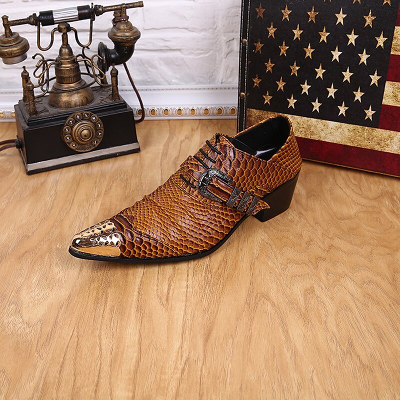 British Style Iron Head Snake Print Leather Shoes Low-Top
