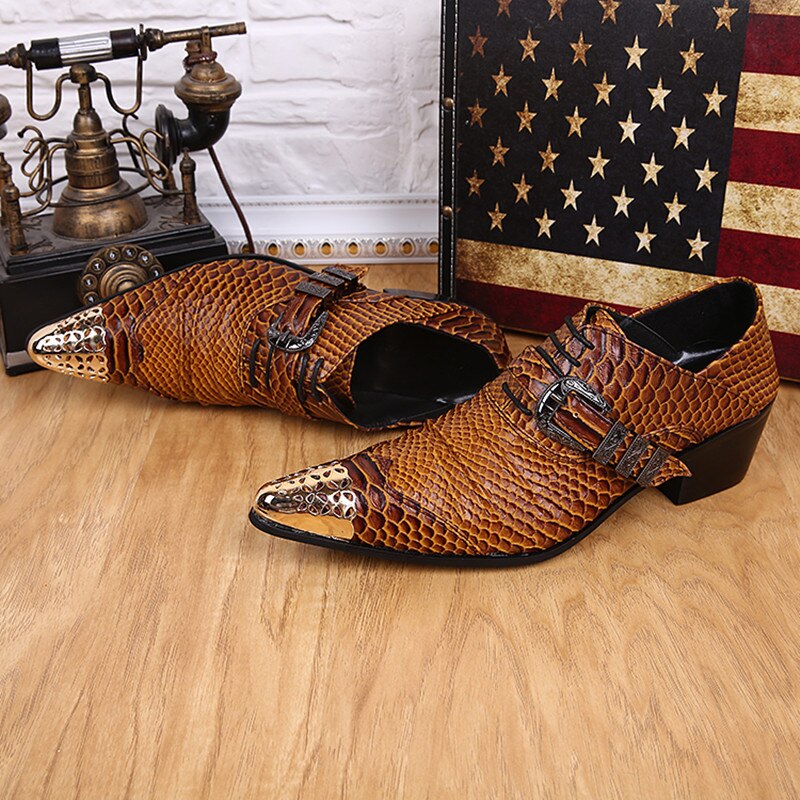 British Style Iron Head Snake Print Leather Shoes Low-Top