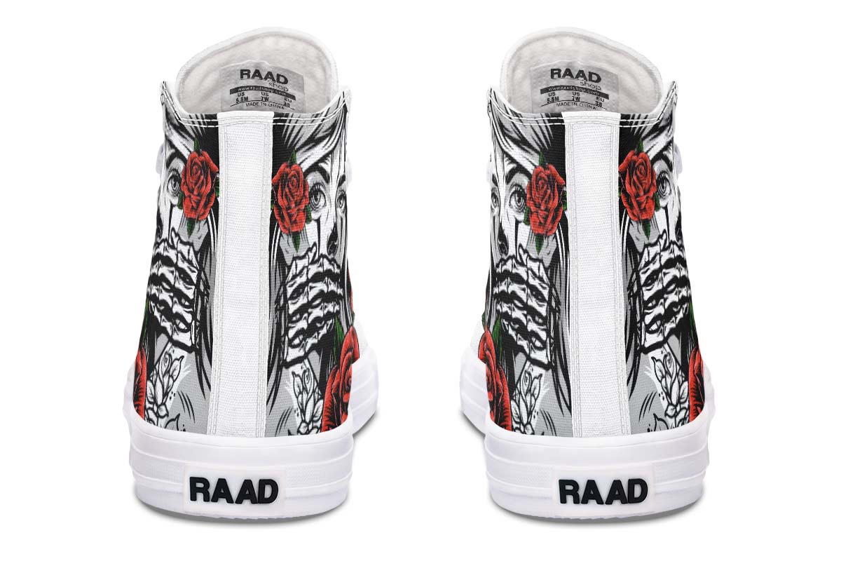 High Top Canvas Shoes For Printing Lovers